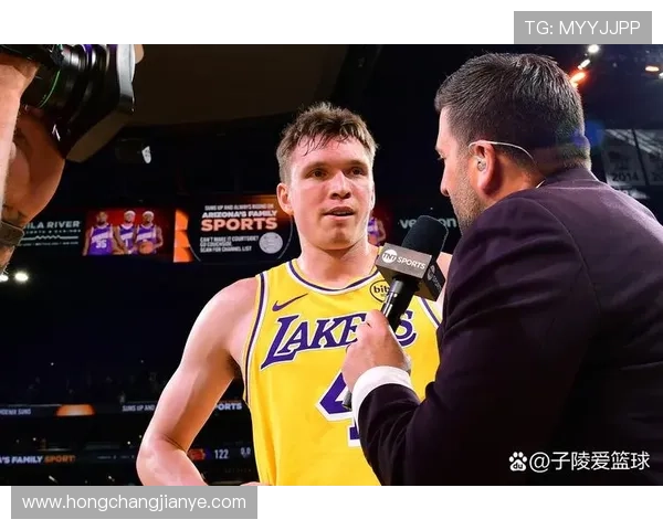 詹姆斯带领湖人力克勇士迎来五连胜，浓眉大魔王表现堪称惊艳