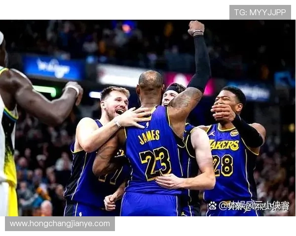 詹姆斯领衔湖人新赛季备战 洛杉矶队阵容调整引热议